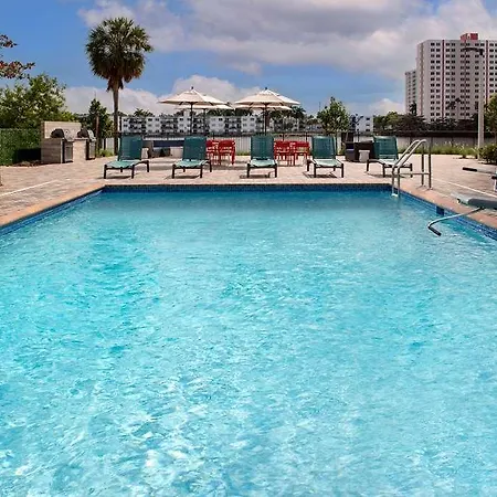 Tru By Hilton Miami Airport South Blue Lagoon-2